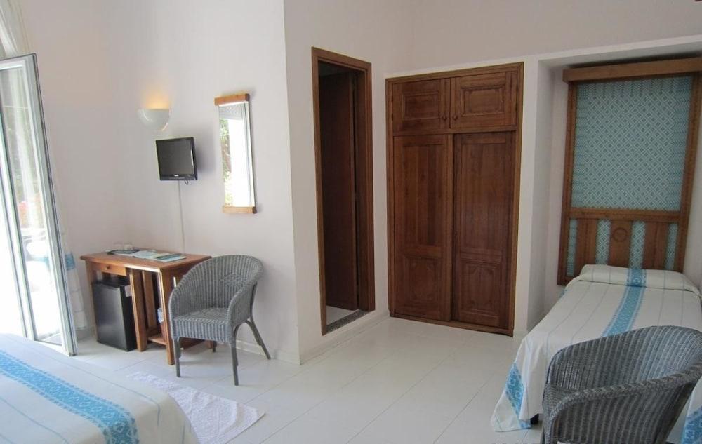 Albergo Miramare Cala Gonone Extérieur photo