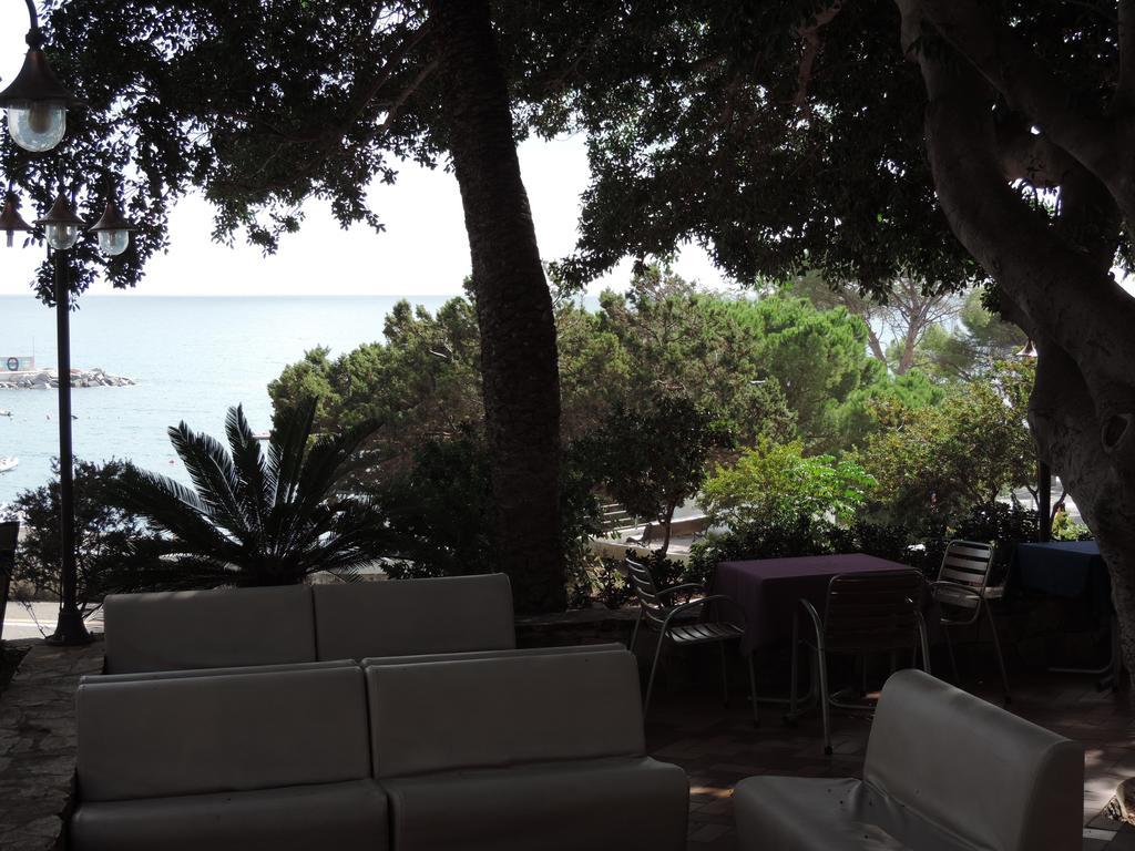 Albergo Miramare Cala Gonone Extérieur photo