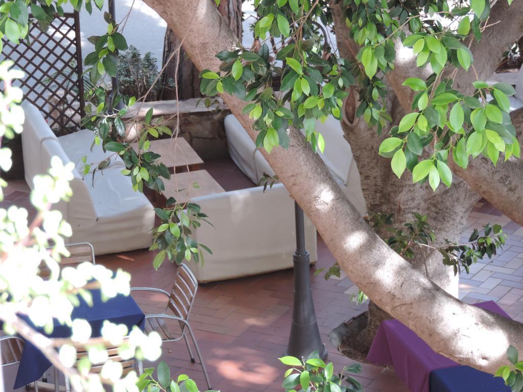 Albergo Miramare Cala Gonone Extérieur photo