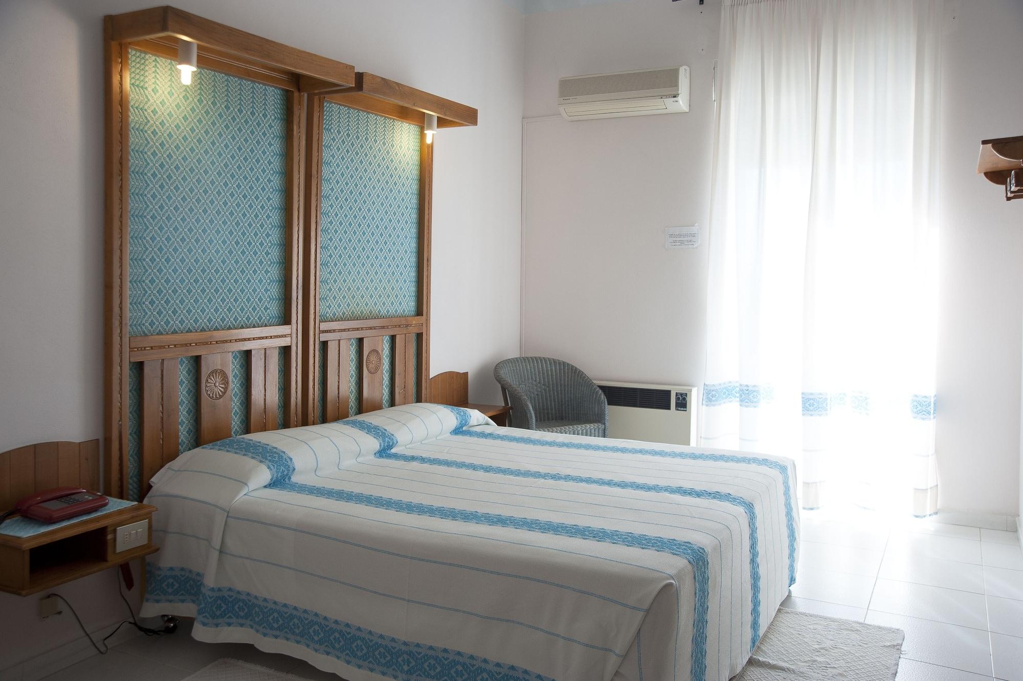 Albergo Miramare Cala Gonone Extérieur photo
