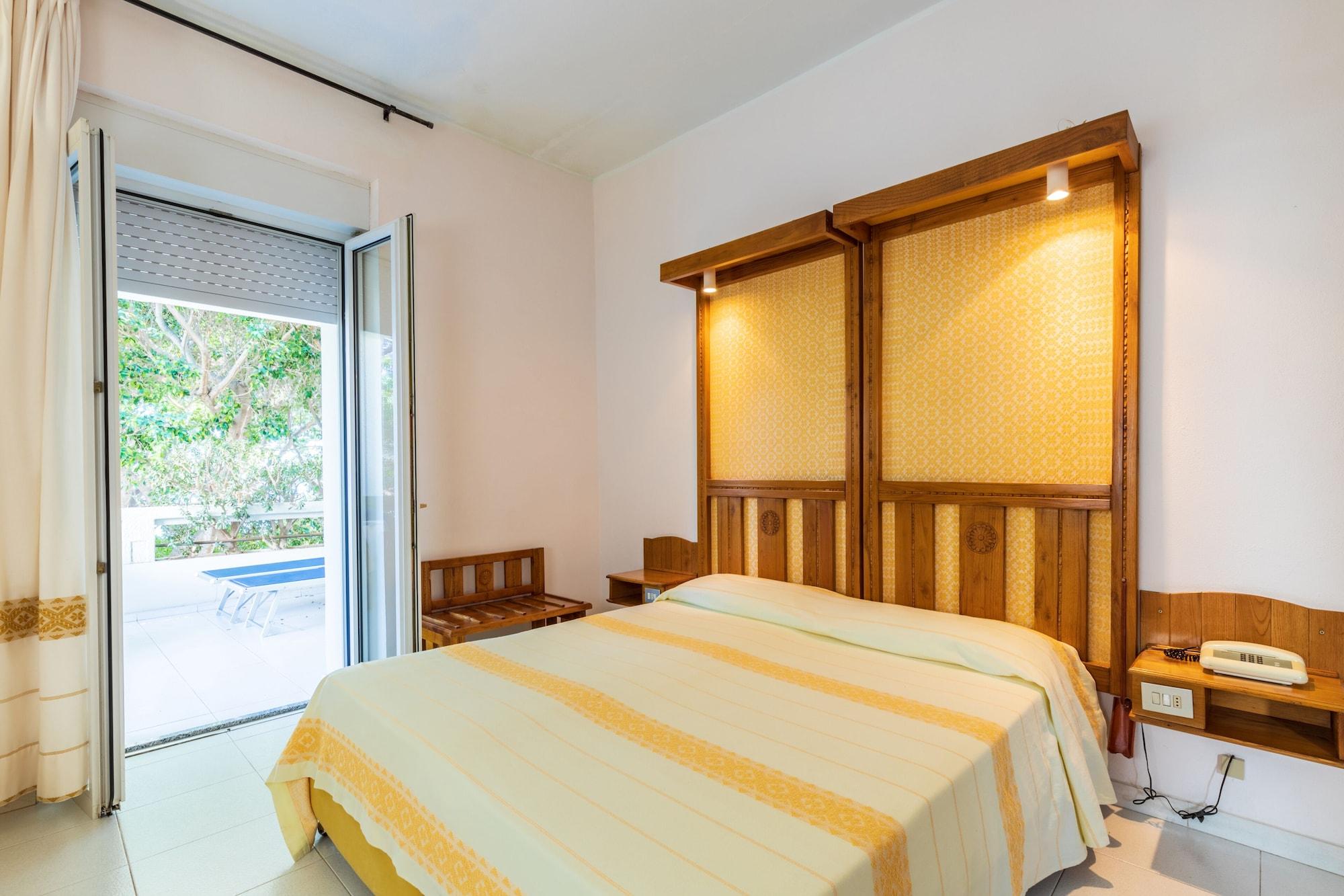 Albergo Miramare Cala Gonone Extérieur photo